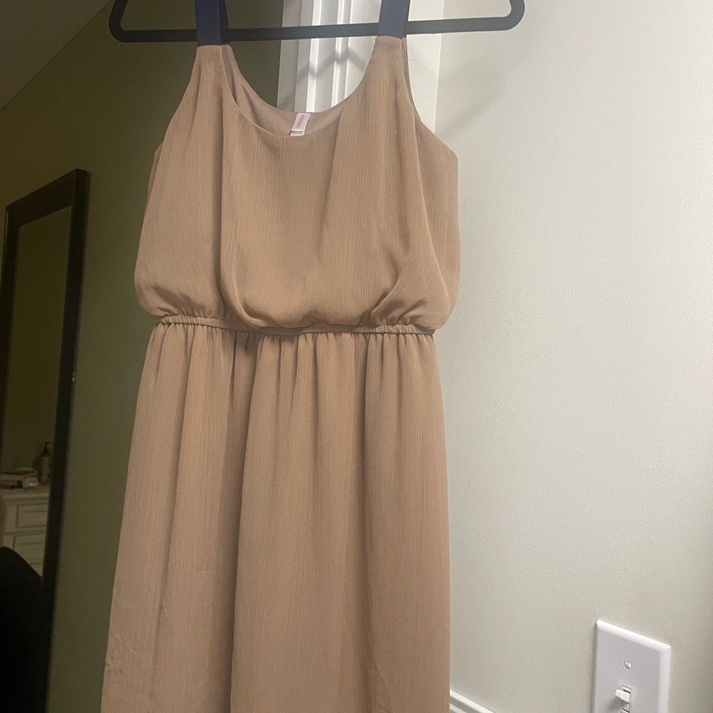 Women’s dress